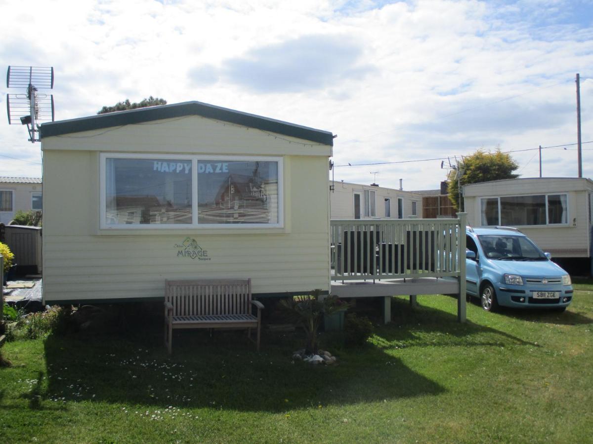 Happydaze Caravan Bacton  Esterno foto