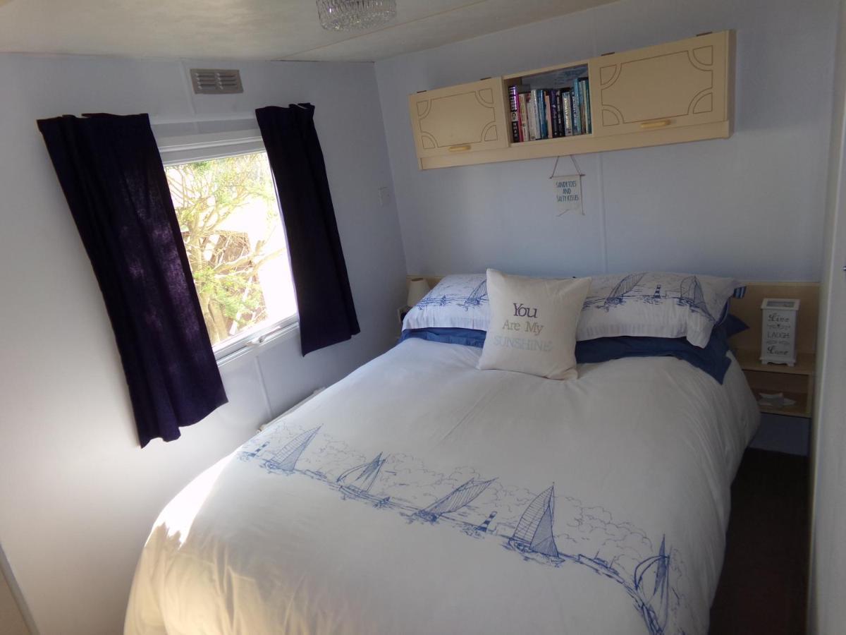 Happydaze Caravan Bacton  Esterno foto